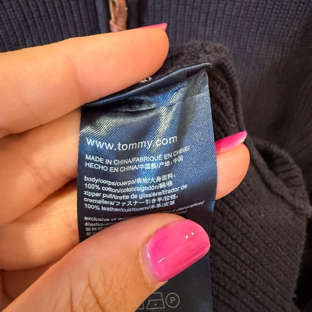 Tommy Hilfiger Men's Blue Zip-Up Sweater - Picture 2 of 6